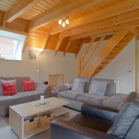 Ferienhaus Strandvogt 3 Wt13 *